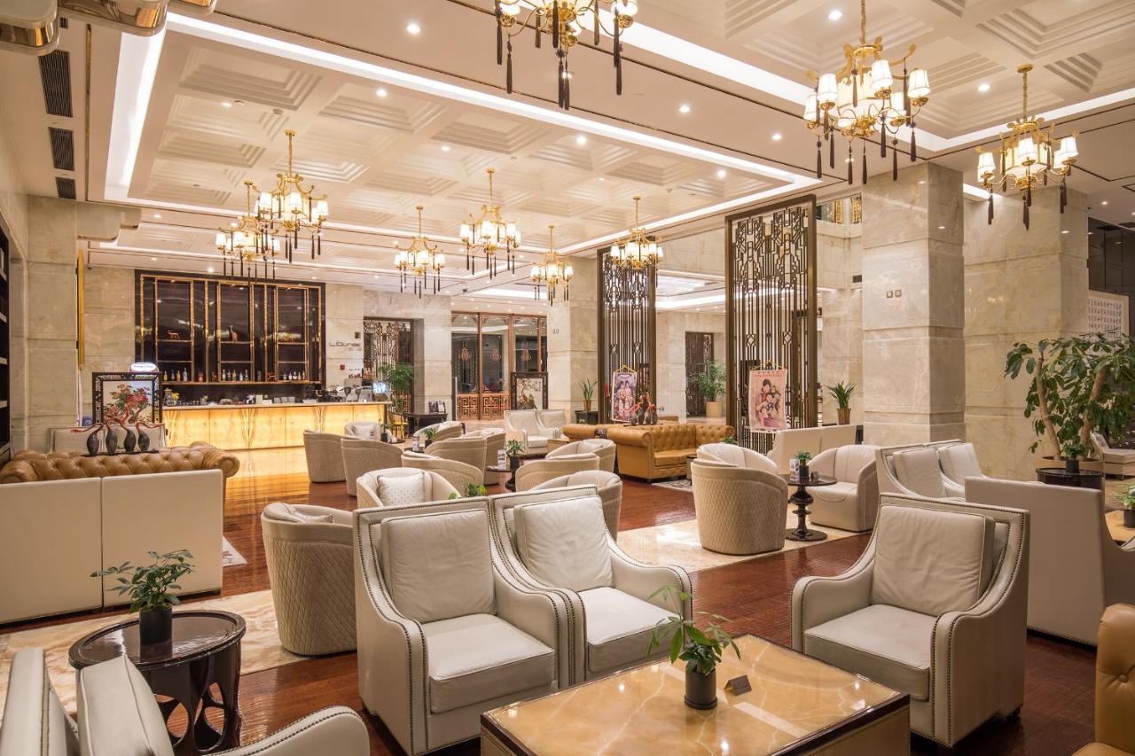 Shanghai Royal Garden Hotel-Disney/Pudong International Airport Bagian luar foto