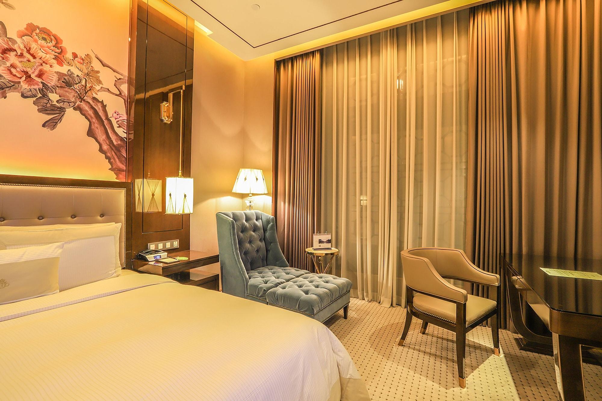 Shanghai Royal Garden Hotel-Disney/Pudong International Airport Bagian luar foto