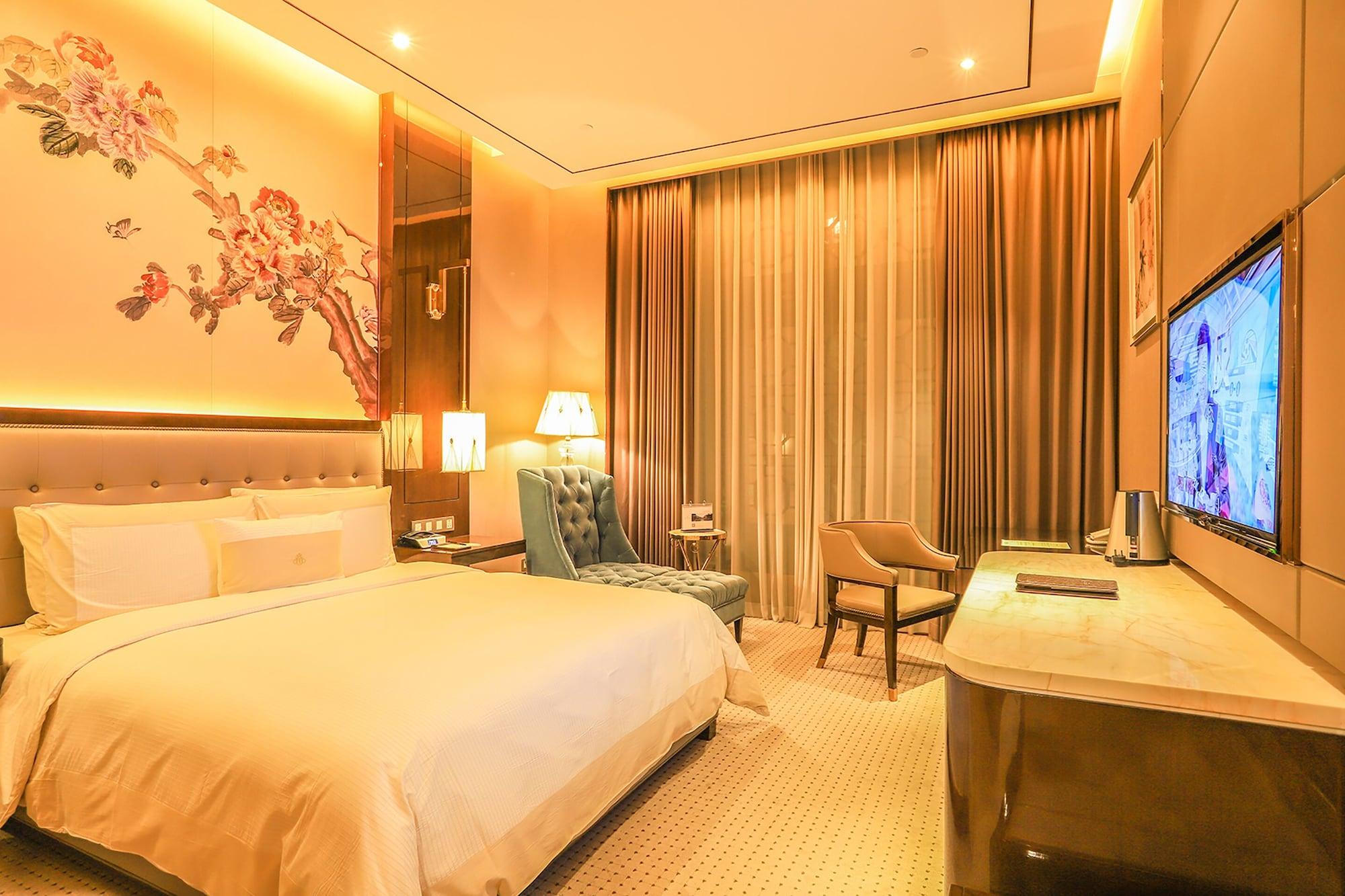 Shanghai Royal Garden Hotel-Disney/Pudong International Airport Bagian luar foto