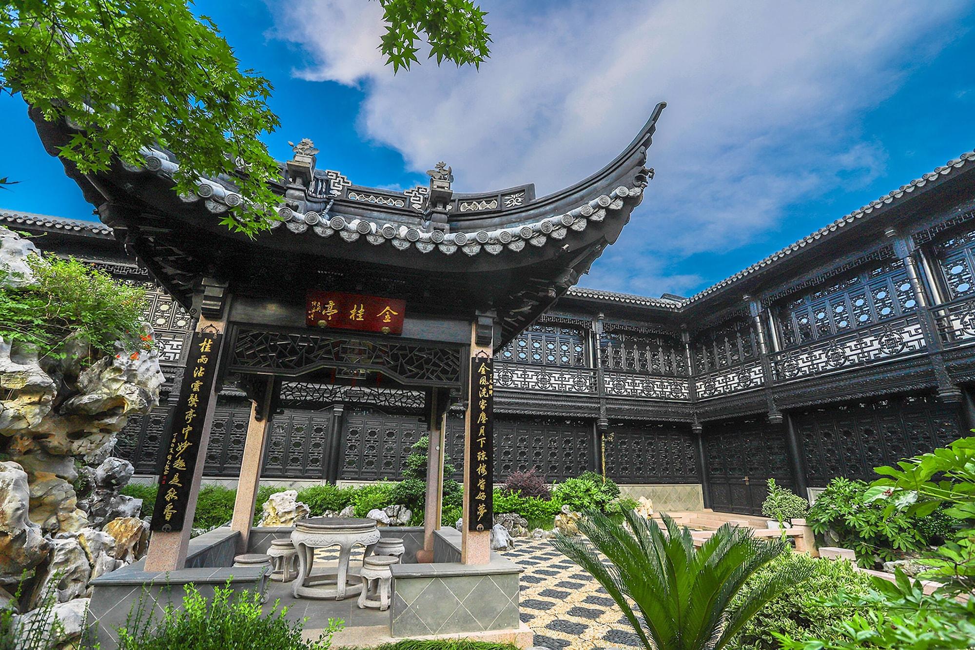 Shanghai Royal Garden Hotel-Disney/Pudong International Airport Bagian luar foto