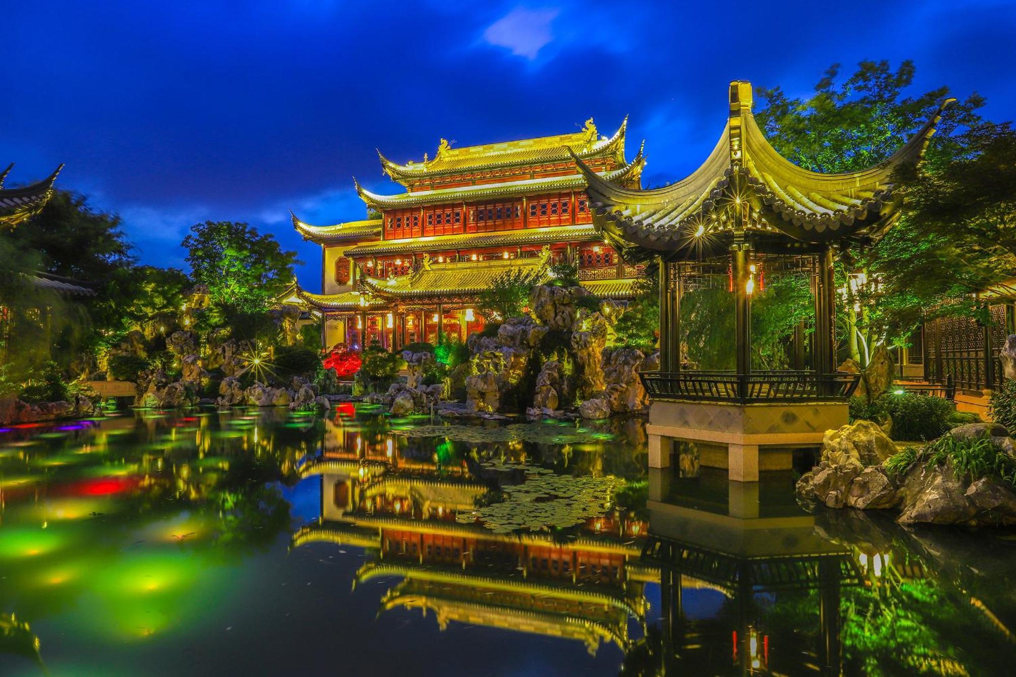 Shanghai Royal Garden Hotel-Disney/Pudong International Airport Bagian luar foto