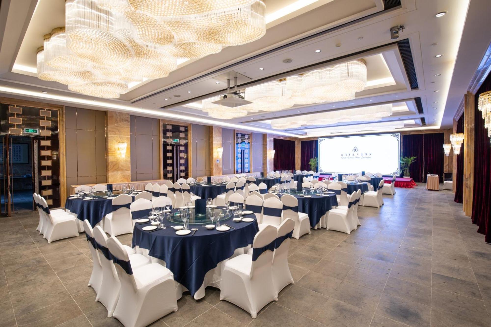 Shanghai Royal Garden Hotel-Disney/Pudong International Airport Bagian luar foto