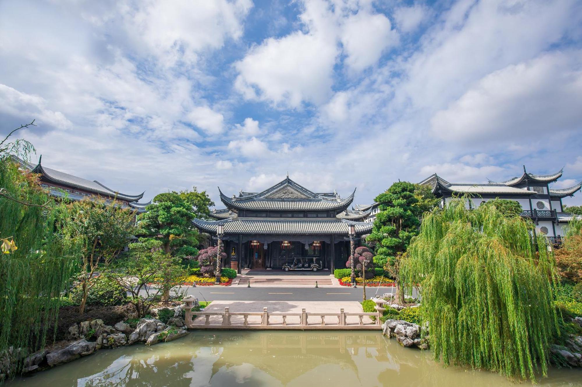 Shanghai Royal Garden Hotel-Disney/Pudong International Airport Bagian luar foto
