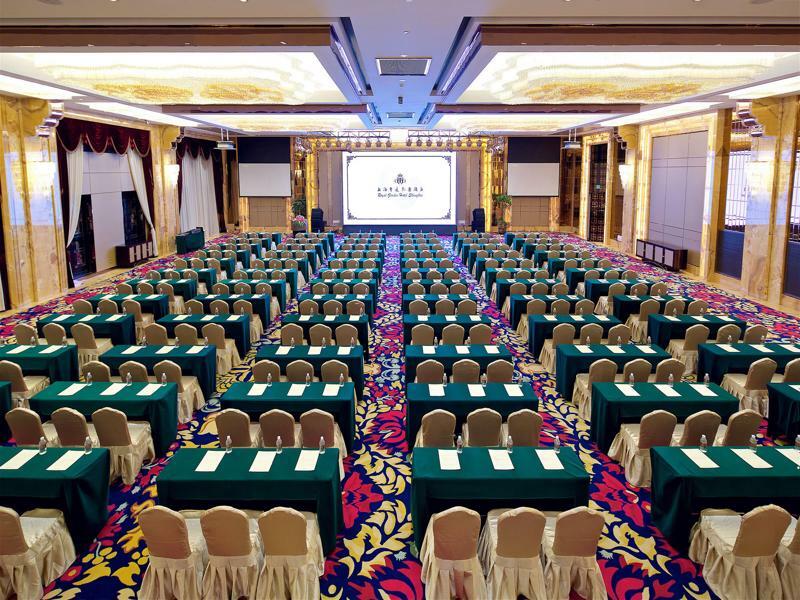 Shanghai Royal Garden Hotel-Disney/Pudong International Airport Bagian luar foto
